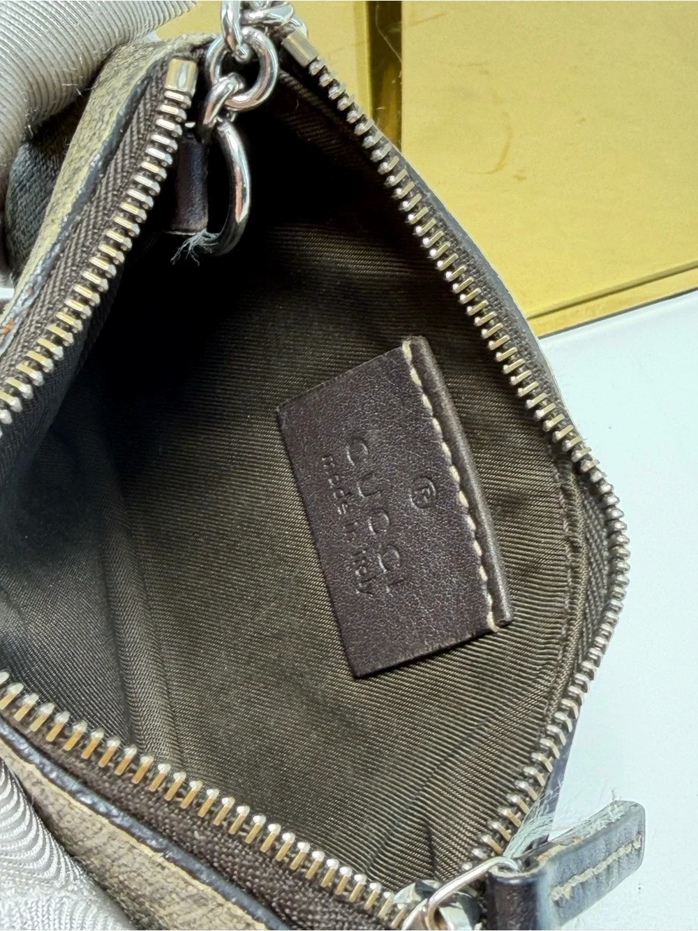 Gucci compact mini